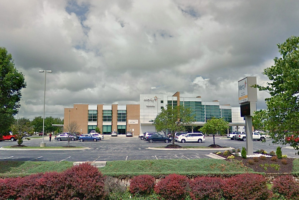 Mercy is opening an ambulatory care clinic where it’s closing an urgent care center.